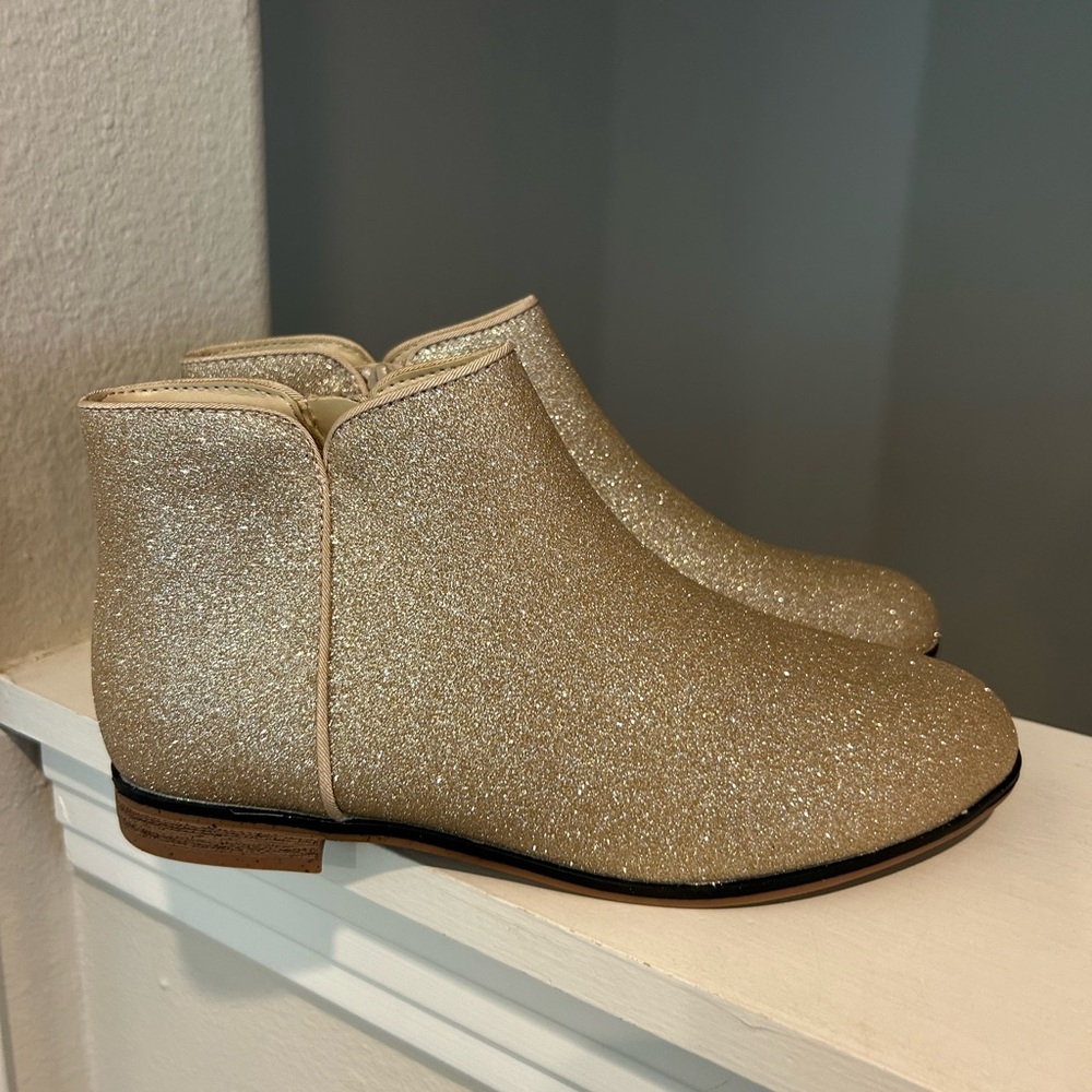 Cat & Jack Gold Bree Glitter Ankle Boots Big Girl Youth size 5Y - Picture 2 of 11